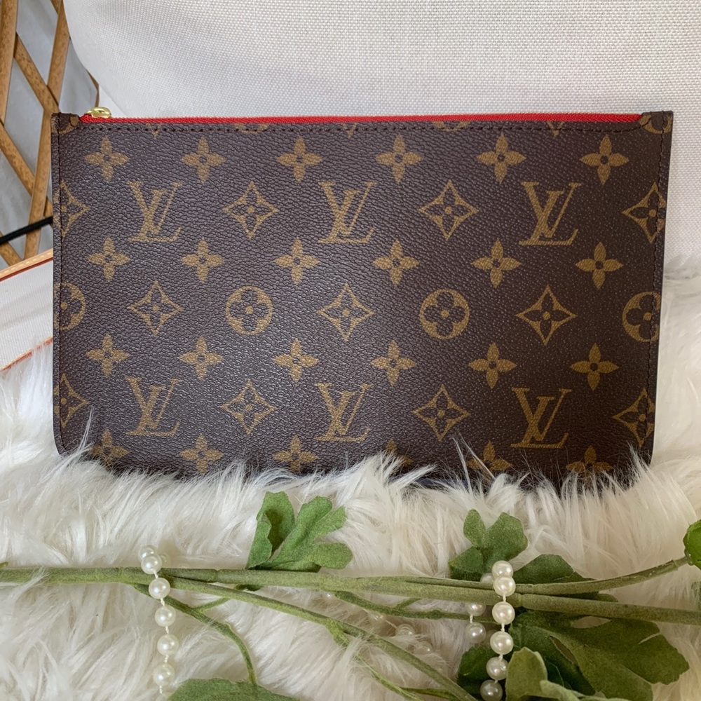 Louis Vuitton Wristlet